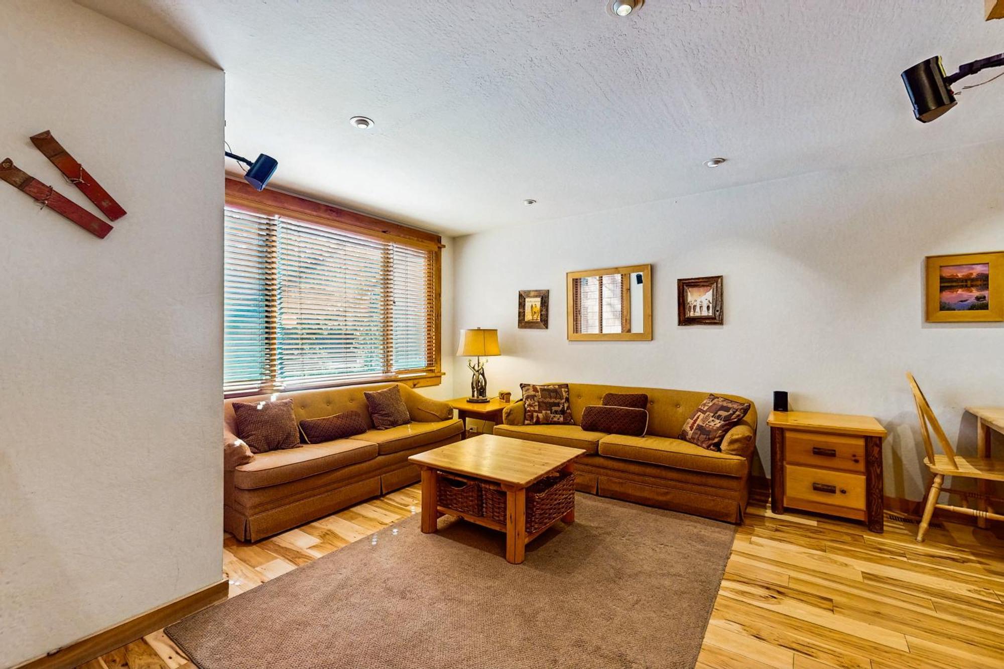 Cozy Condo In Ski Trails Truckee Eksteriør billede