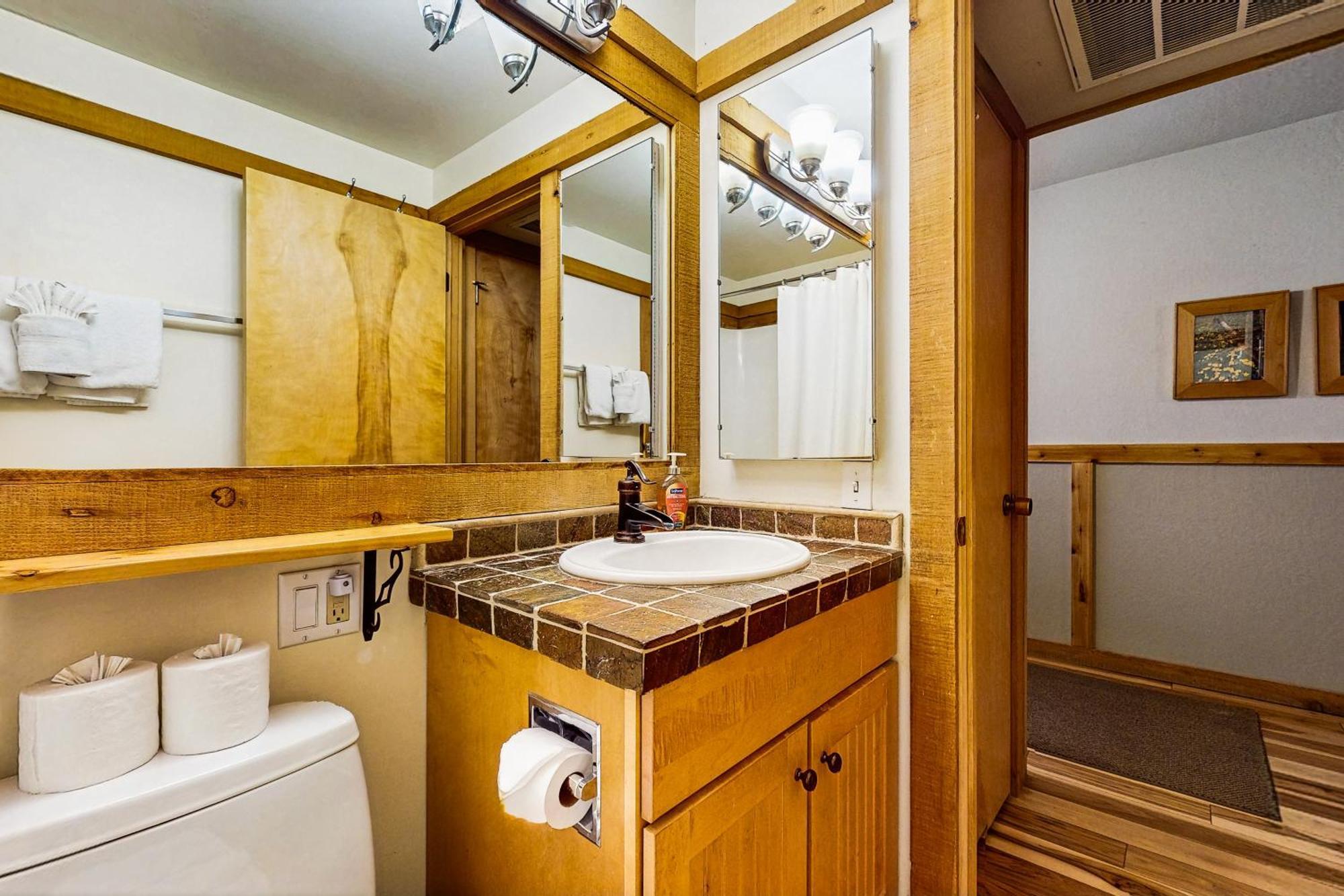 Cozy Condo In Ski Trails Truckee Eksteriør billede
